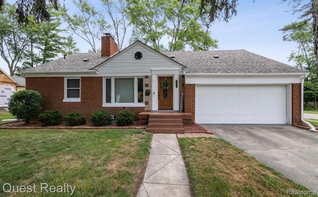 22716 Floral Street, Farmington, MI 48336 Main Photo