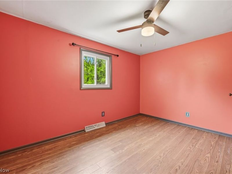 5210 Scott Street, Newton Falls, OH 44444 Photo 19