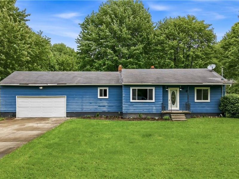 5210 Scott Street, Newton Falls, OH 44444 Photo 2