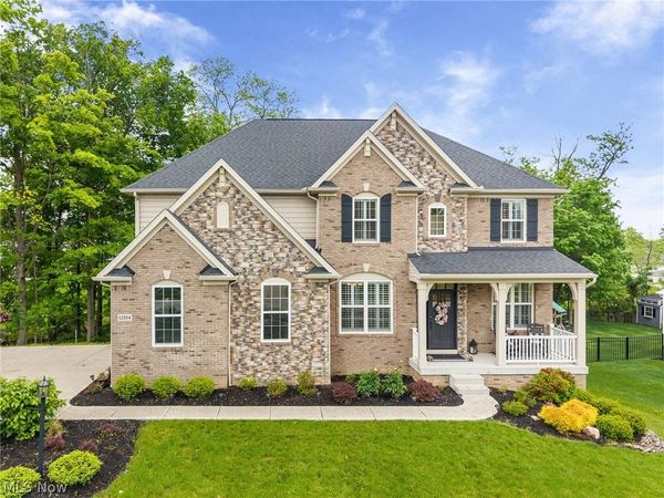 12554 Meadowview Drive , North Royalton, OH 44133