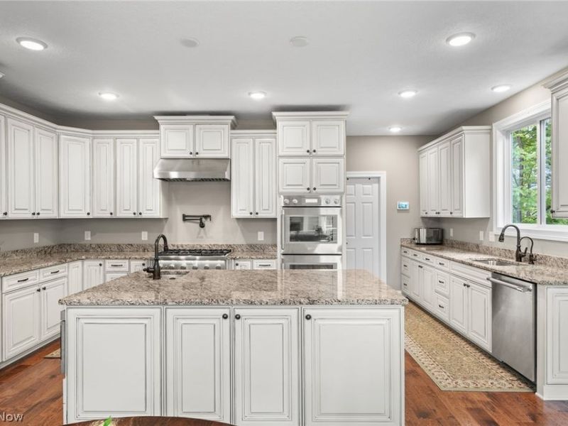 12554 Meadowview Drive, North Royalton, OH 44133 Photo 14