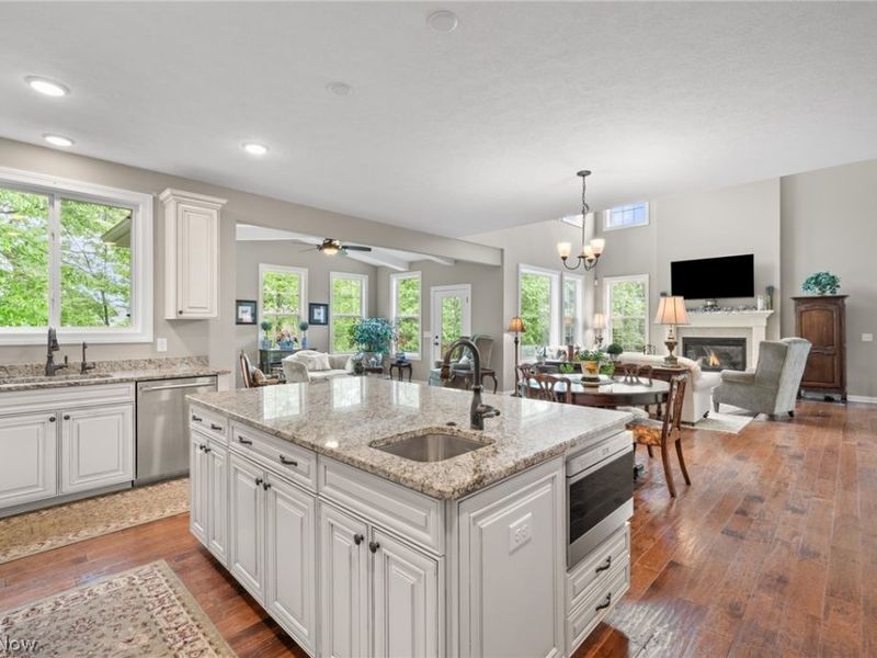12554 Meadowview Drive, North Royalton, OH 44133 Photo 17