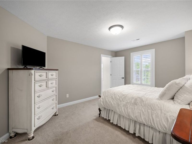 12554 Meadowview Drive, North Royalton, OH 44133 Photo 26