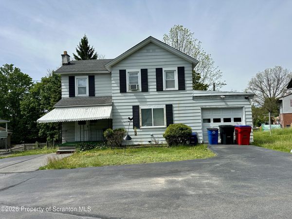 4 Foster Place , Carbondale, PA 18407