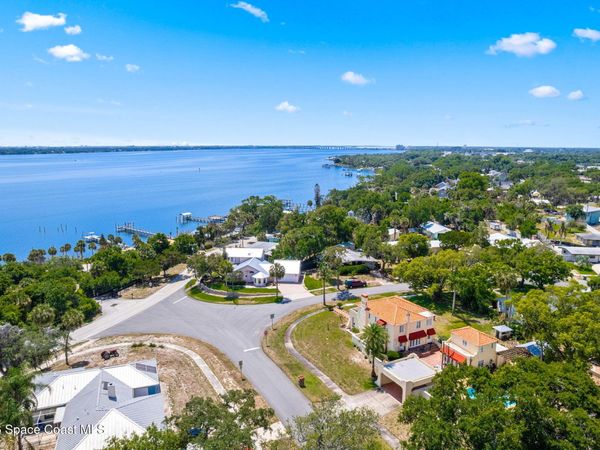 2105 Mac Farland Drive, Cocoa, FL 32922