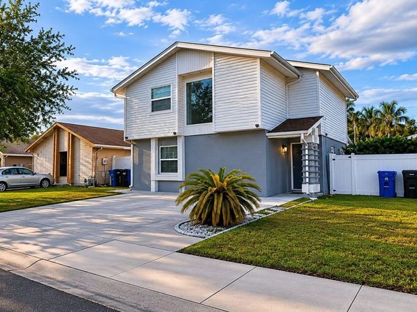 5124 SPRINGWOOD DRIVE , TAMPA, FL 33624