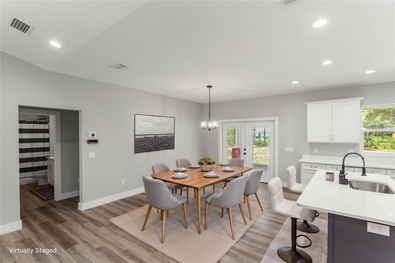 207 N Palmetto Avenue, Florahome, FL 32140 Photo