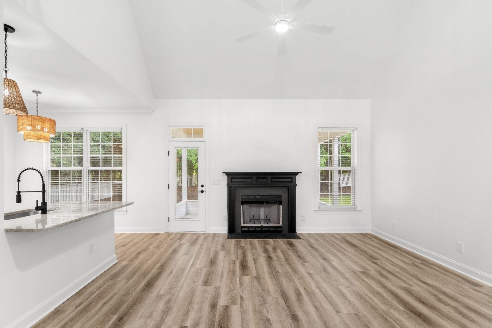 3602 Brampton Dr. Photo 10