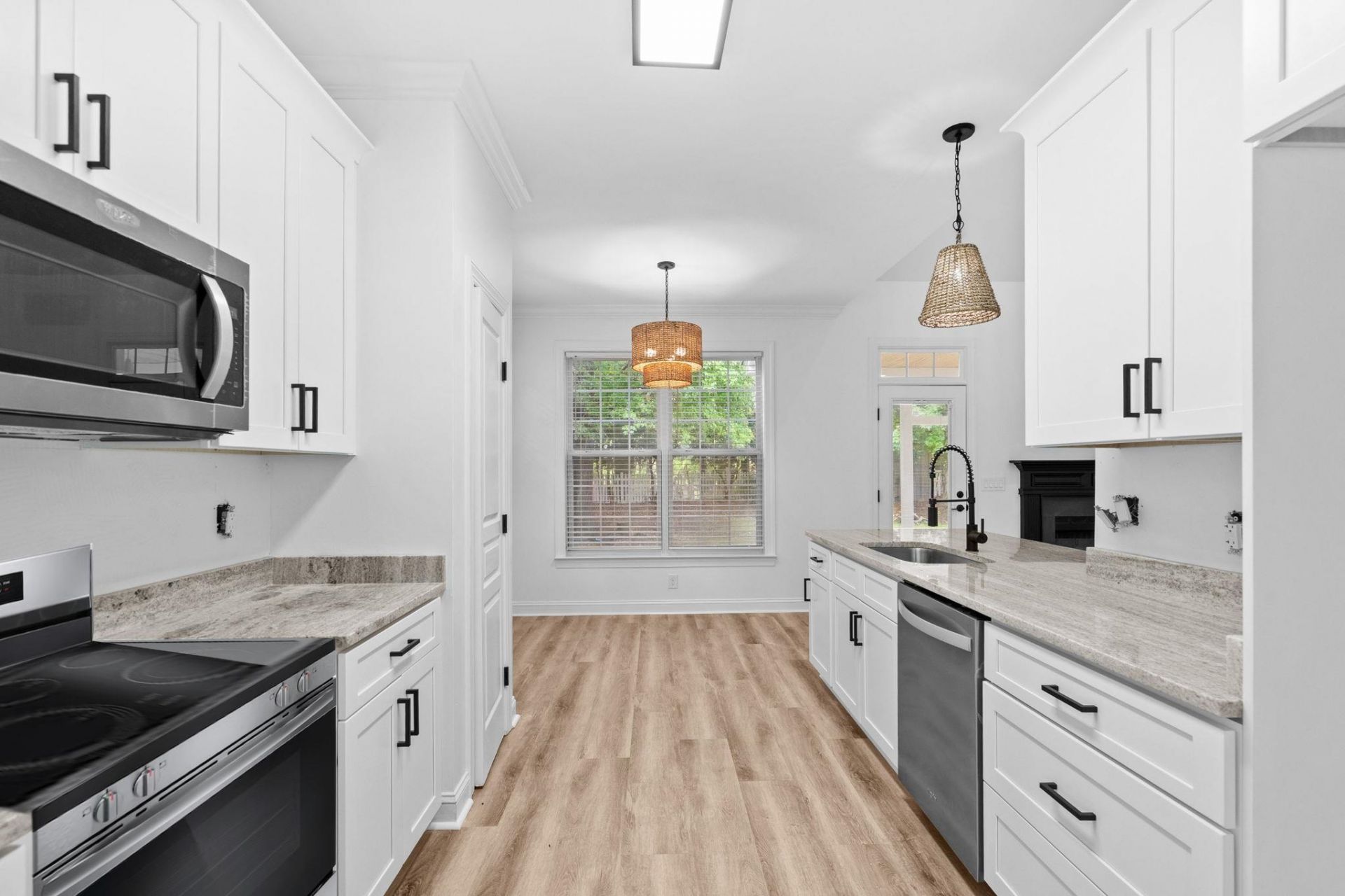 3602 Brampton Dr. Photo 21
