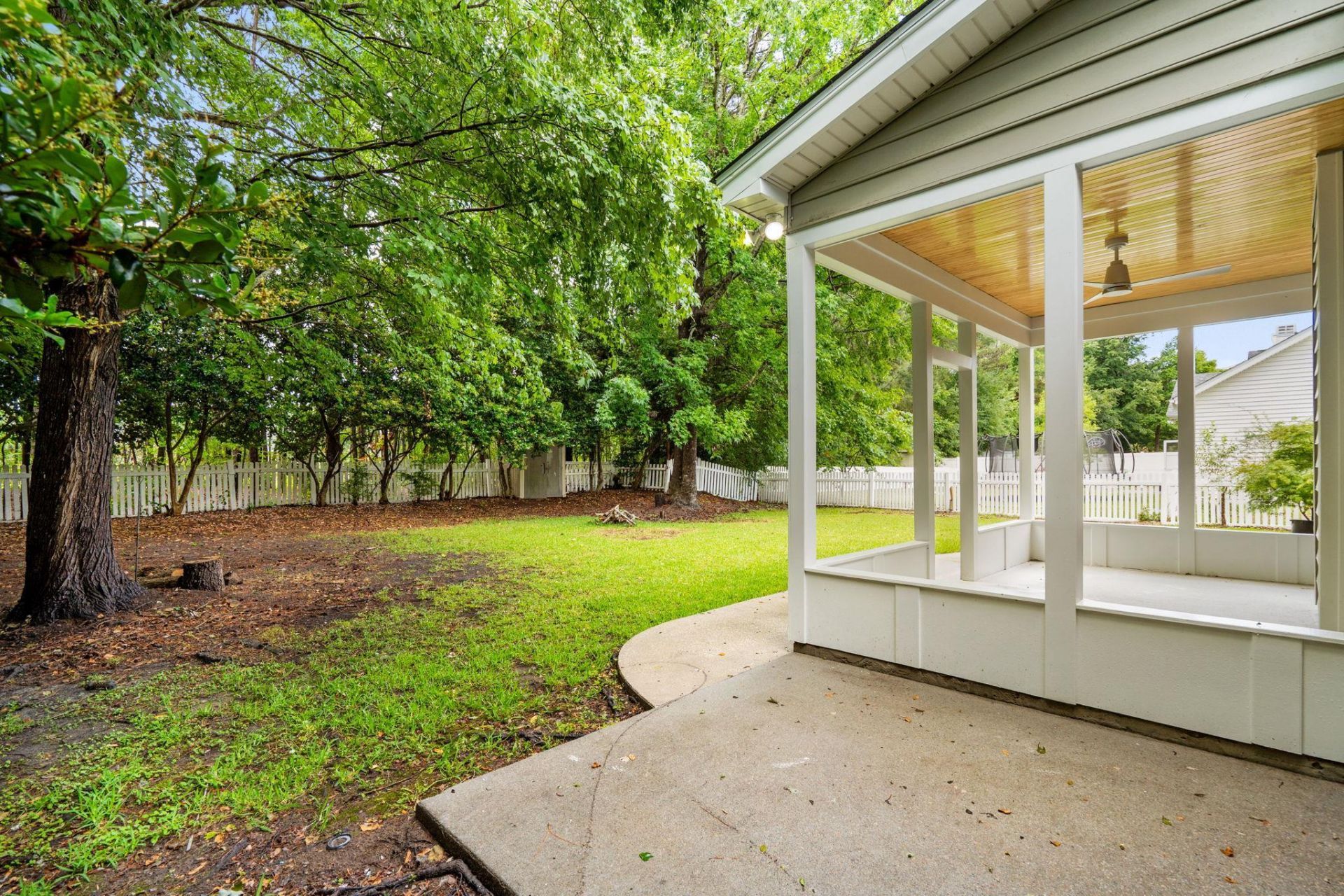 3602 Brampton Dr. Photo 31