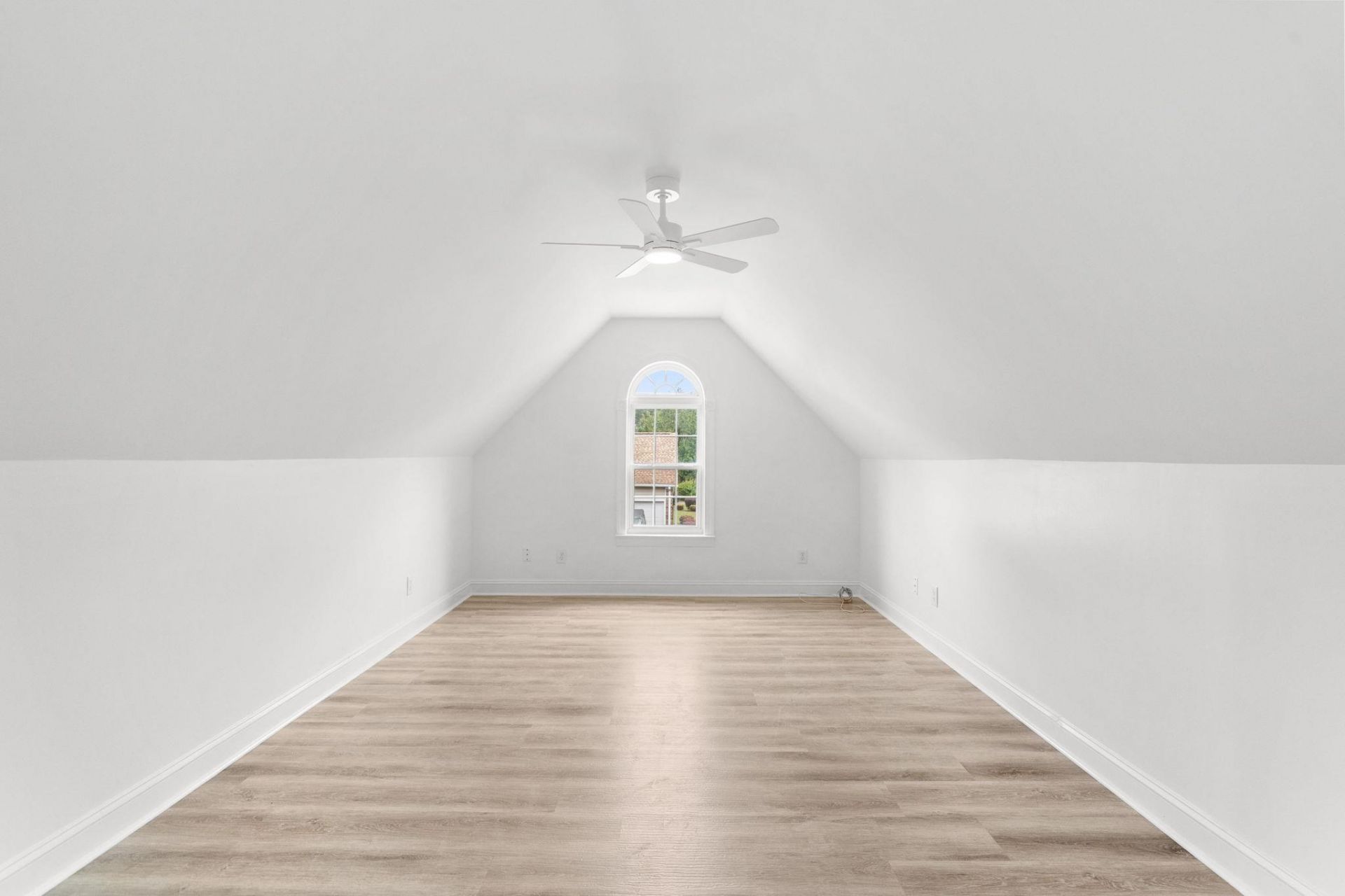 3602 Brampton Dr. Photo 43