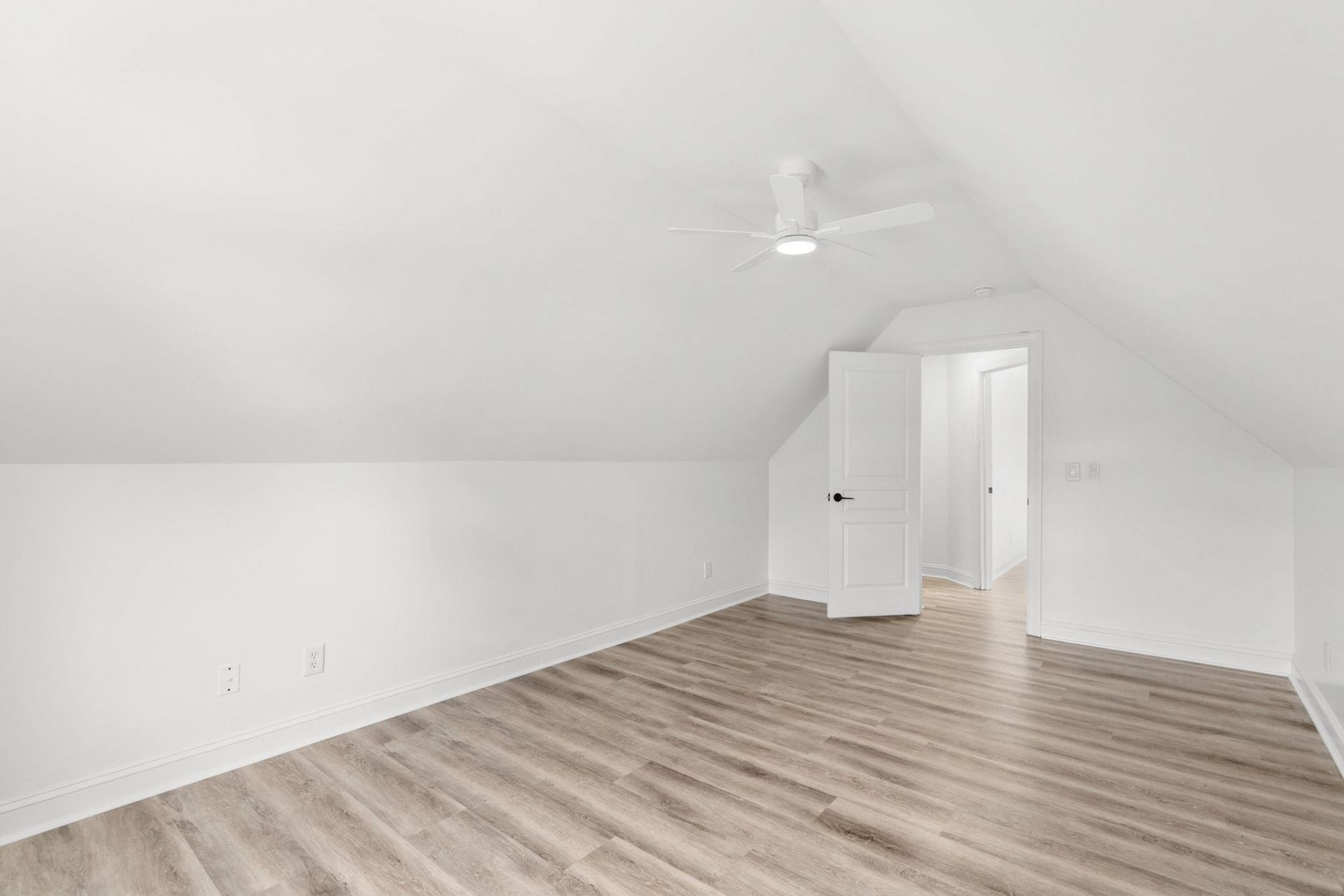 3602 Brampton Dr. Photo 44