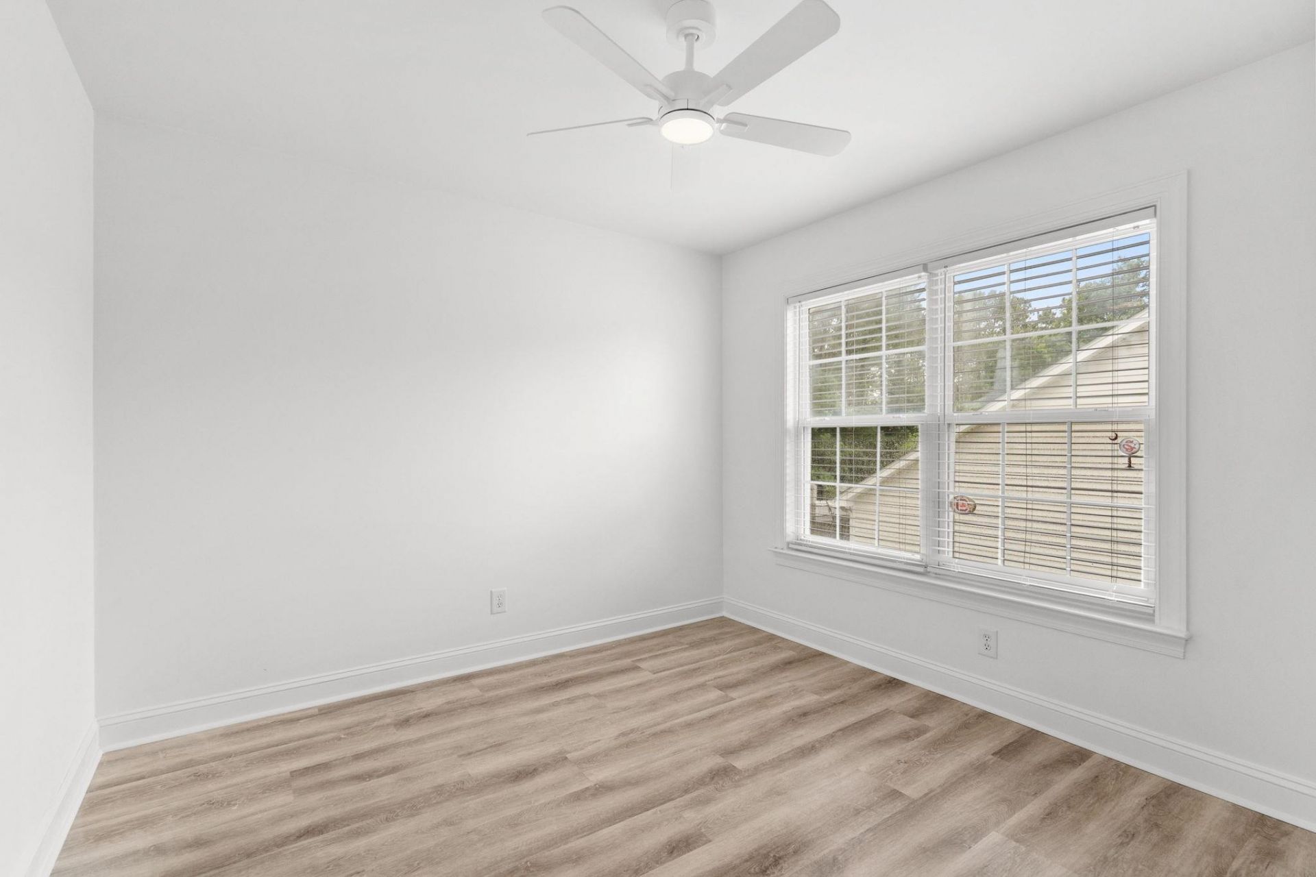3602 Brampton Dr. Photo 45
