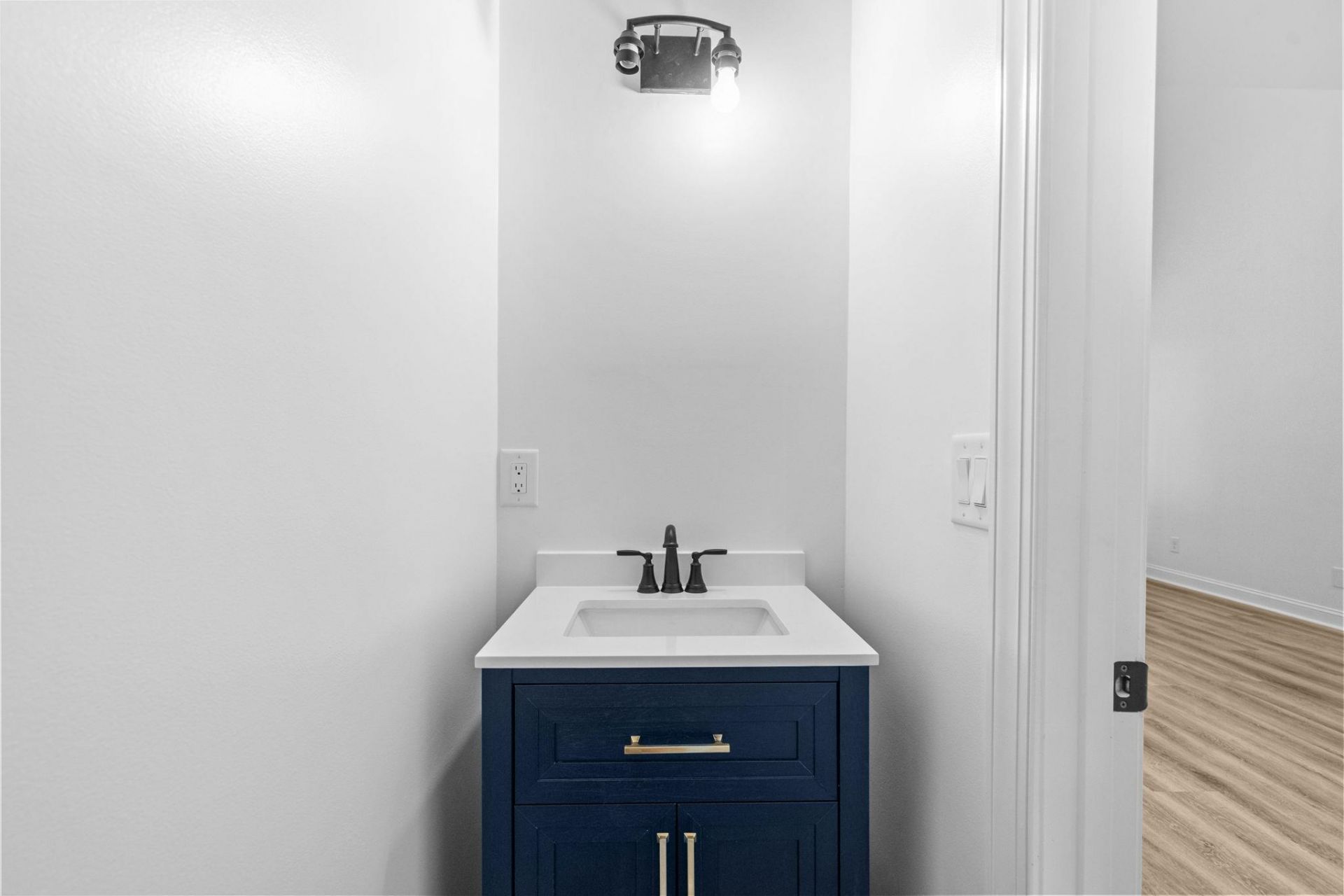 3602 Brampton Dr. Photo 50