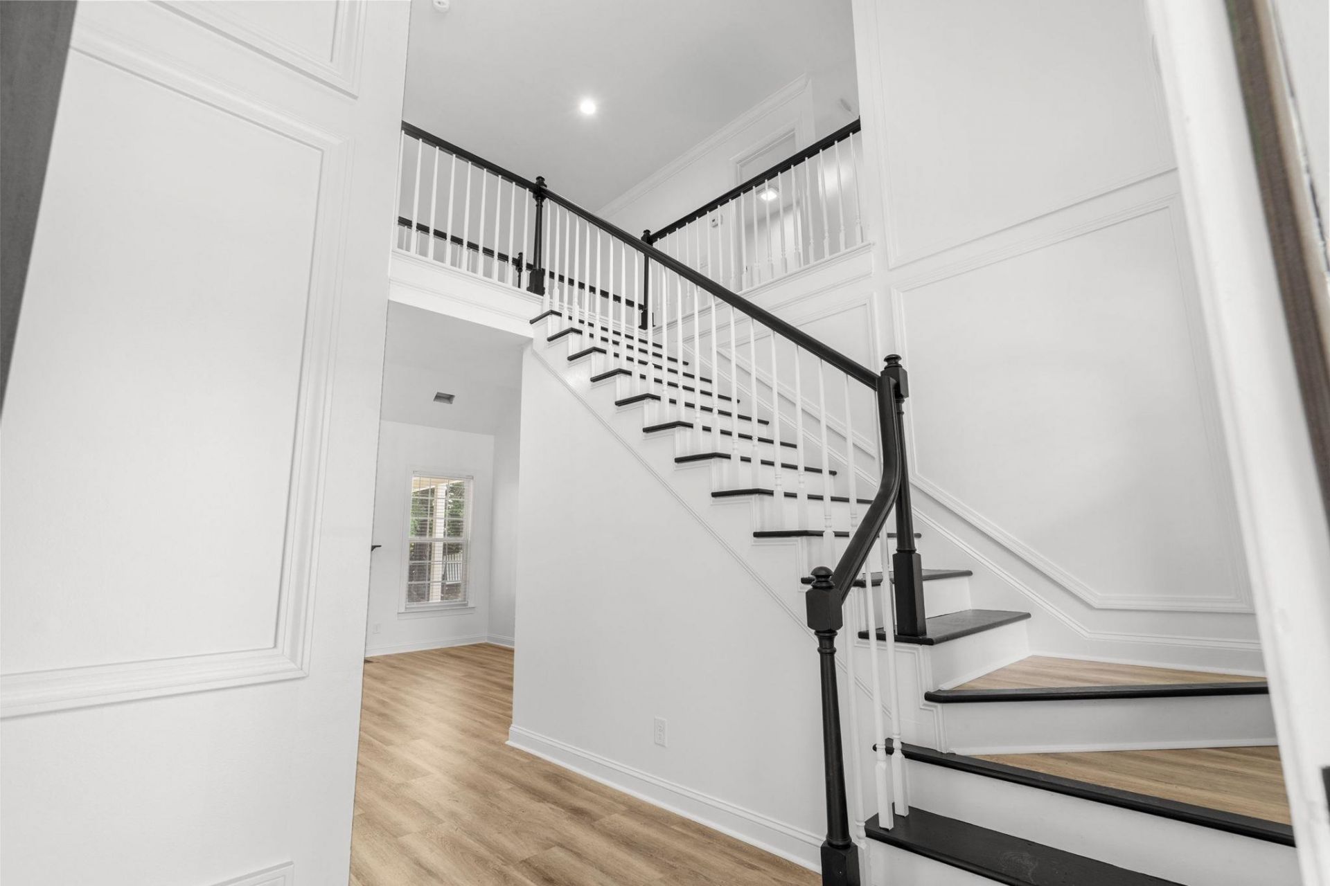 3602 Brampton Dr. Photo 8