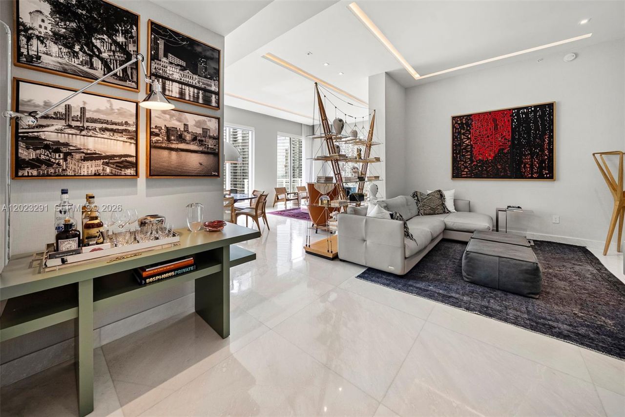 900 Brickell Key Blvd , Unit 1801, Miami, FL 33131 Photo