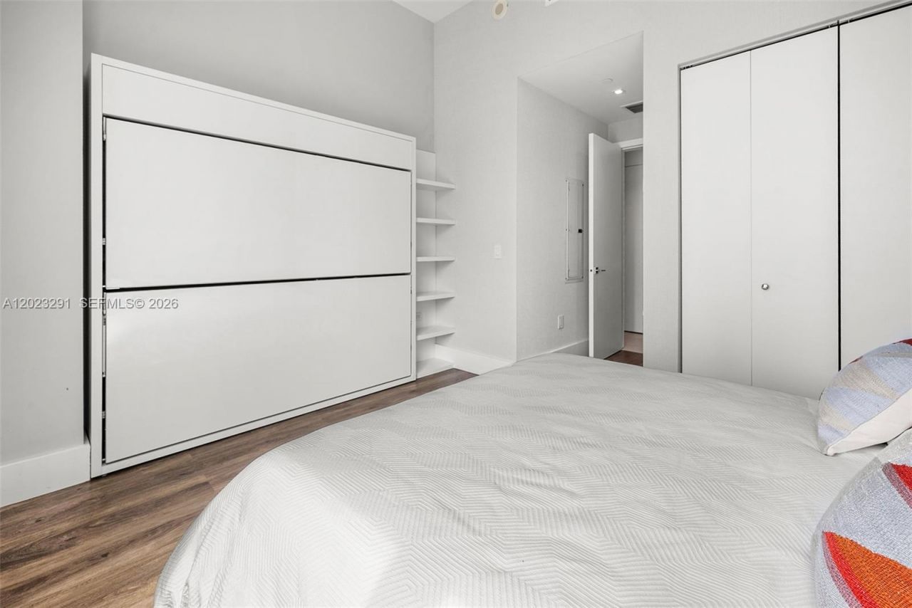 900 Brickell Key Blvd , Unit 1801, Miami, FL 33131 Photo
