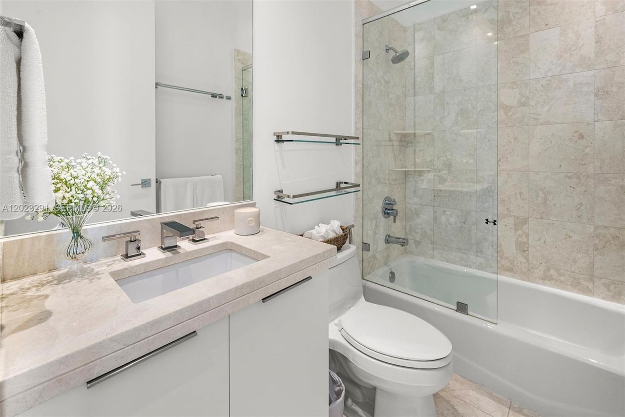 900 Brickell Key Blvd , Unit 1801, Miami, FL 33131 Photo