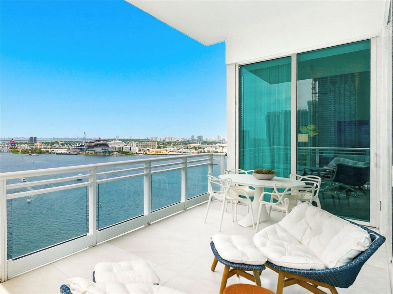 900 Brickell Key Blvd , Unit 1801, Miami, FL 33131 Photo