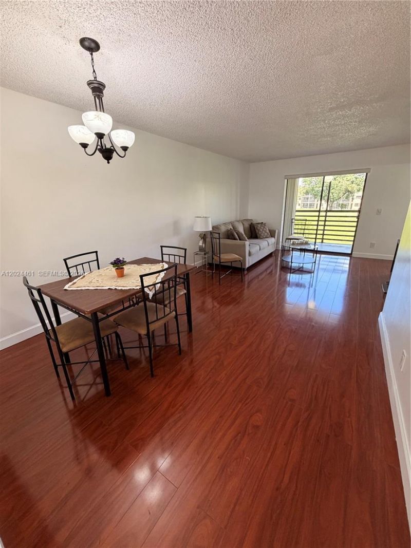 2793 NW 104th Ave , Unit 204, Sunrise, FL 33322 Photo