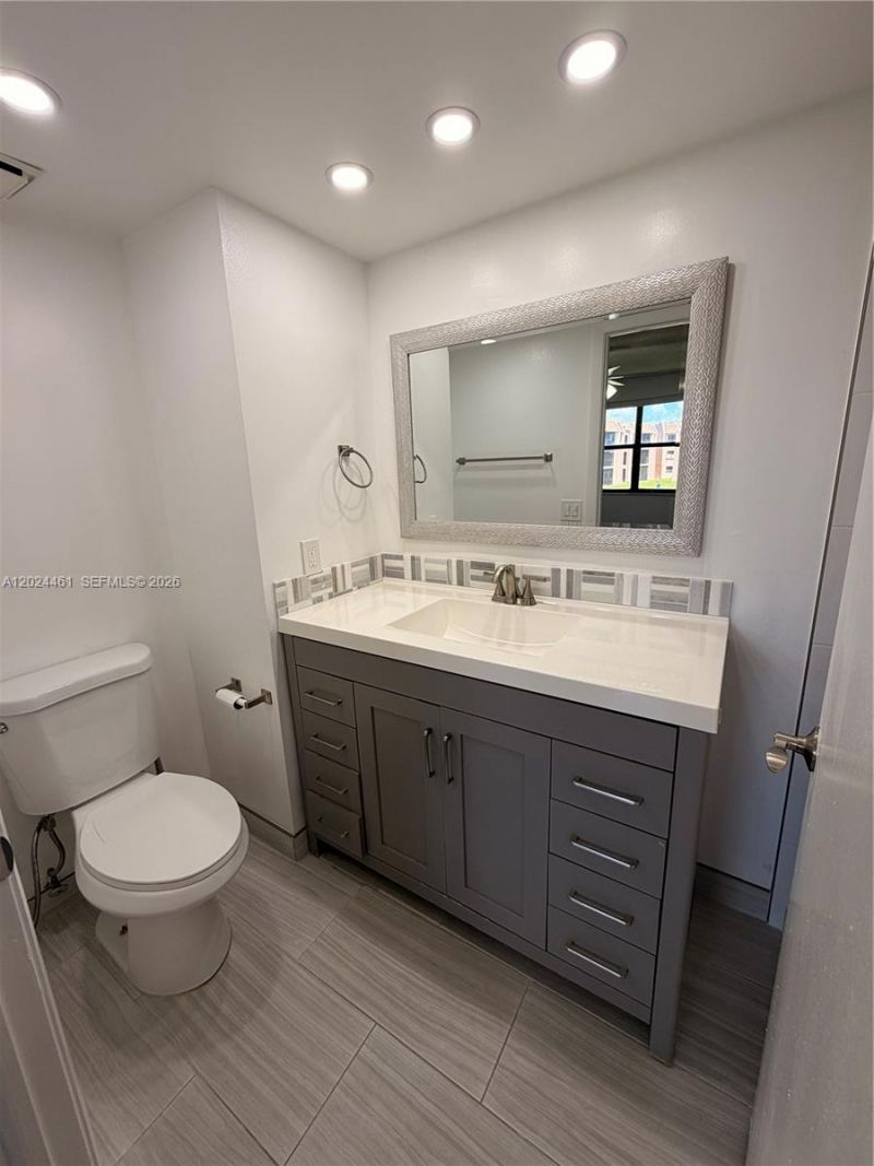 2793 NW 104th Ave , Unit 204, Sunrise, FL 33322 Photo