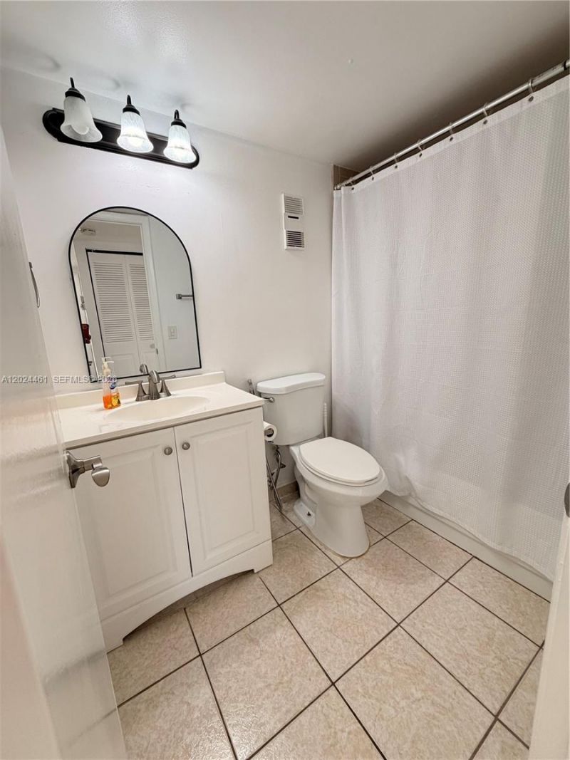 2793 NW 104th Ave , Unit 204, Sunrise, FL 33322 Photo