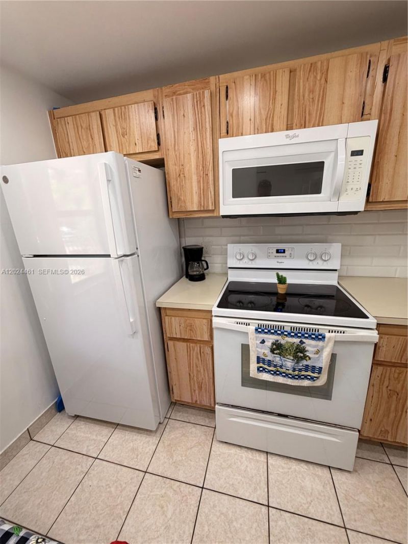 2793 NW 104th Ave , Unit 204, Sunrise, FL 33322 Photo