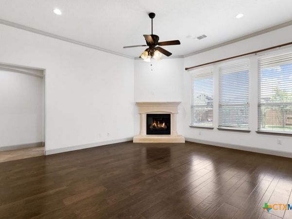 420 Mission Hill Run, New Braunfels, TX 78132