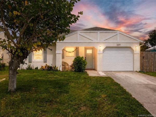 5819 SE Wilsie Drive, Stuart, FL 34997