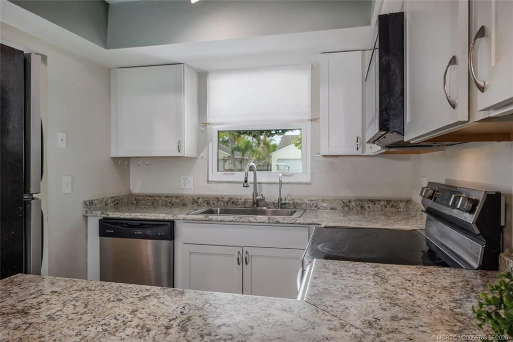 5819 SE Wilsie Drive, Stuart, FL 34997 Photo