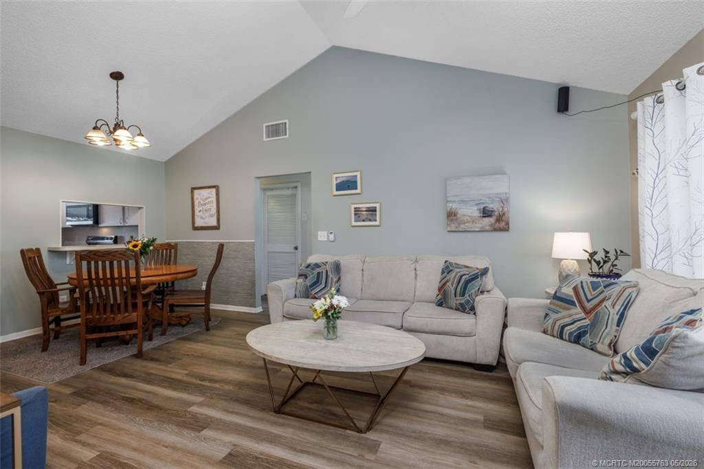 5819 SE Wilsie Drive, Stuart, FL 34997 Photo