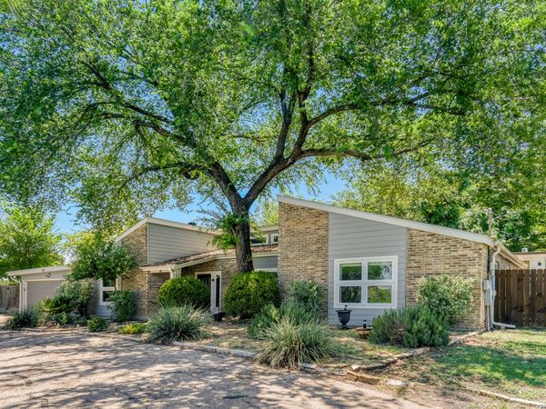 120 S WINSTON LN, San Antonio, TX 78213
