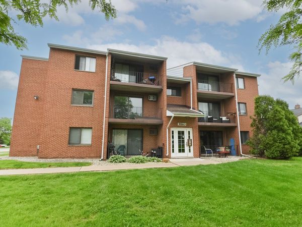 9860 153RD Street , Unit 207, Orland Park, IL 60462