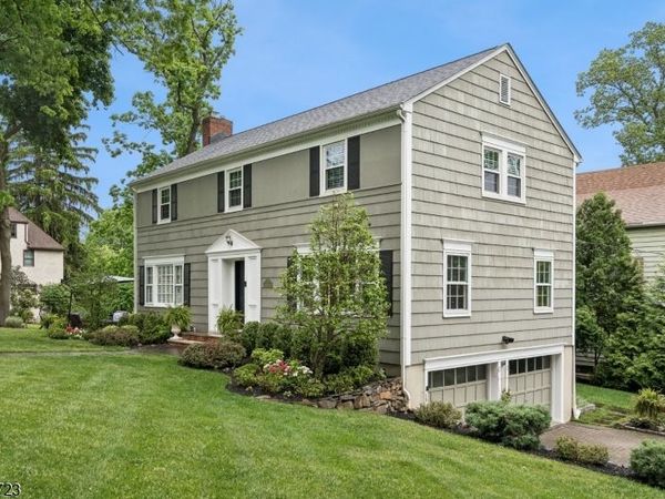 81 Mountain Road, Verona, NJ 07044