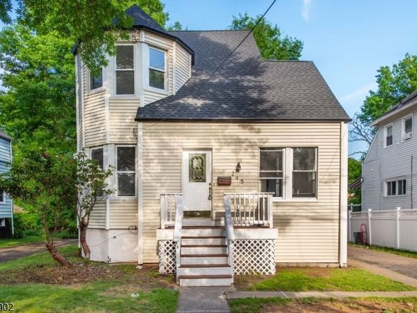 245 Elm Ave, Bogota, NJ 07603