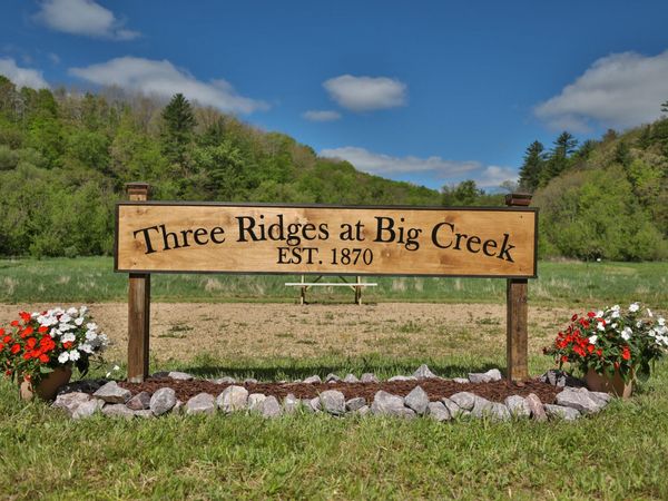 N971 Pekala Rd, Seven Mile Creek, WI 53948