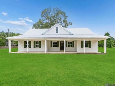 11306 Cloverleaf Dr, Denham Springs, LA 70706