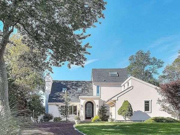 380 The Greenway , East Marion, NY 11939