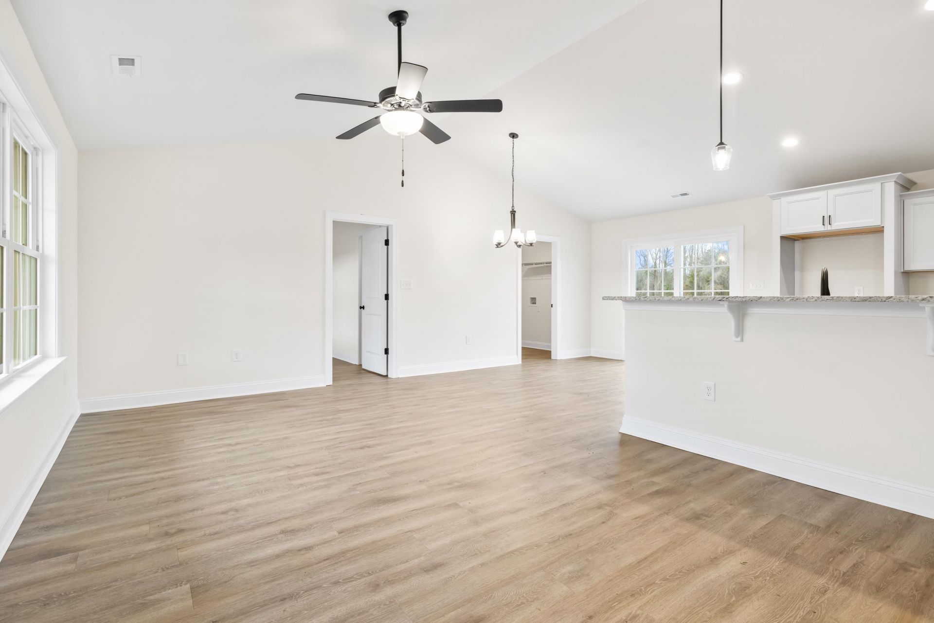 675 Willard Rd.  Photo 9
