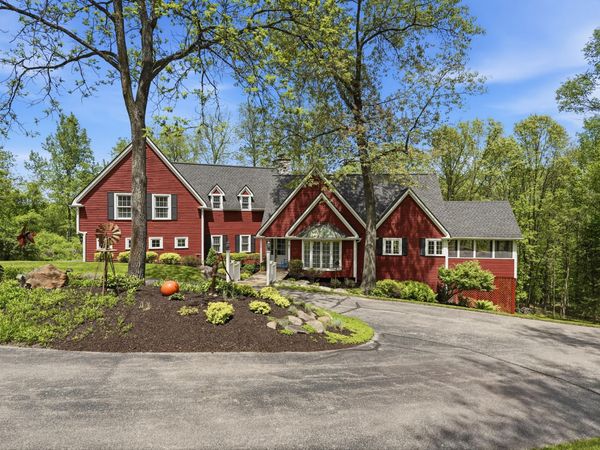 3372 Timberwood Lane, Ann Arbor, MI 48103