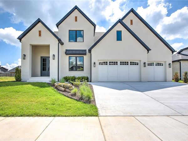 6707 SW Ambient Street , Bentonville, AR 72713