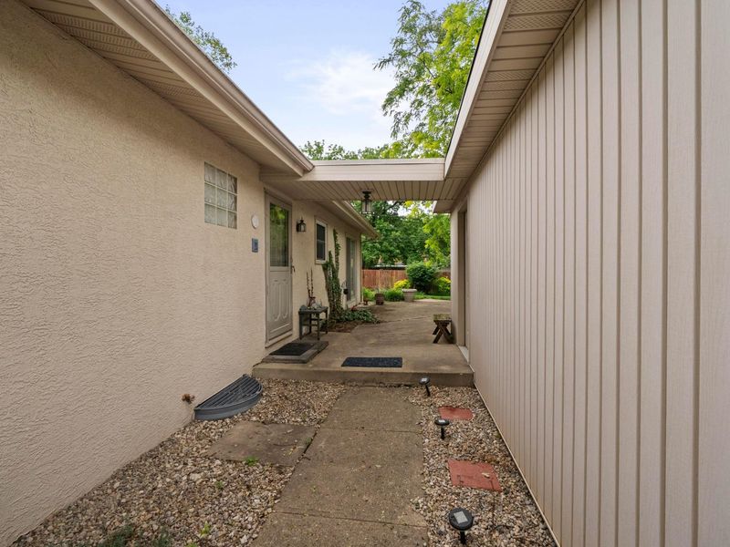 998 Norway Drive, Columbus, OH 43221 Photo 32