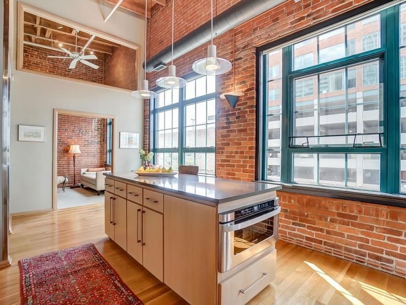 55 W Livingston Avenue, Unit 305, Columbus, OH 43215 Photo 18