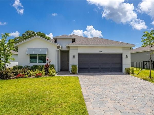 5958 SE Sky Blue Circle, Stuart, FL 34997