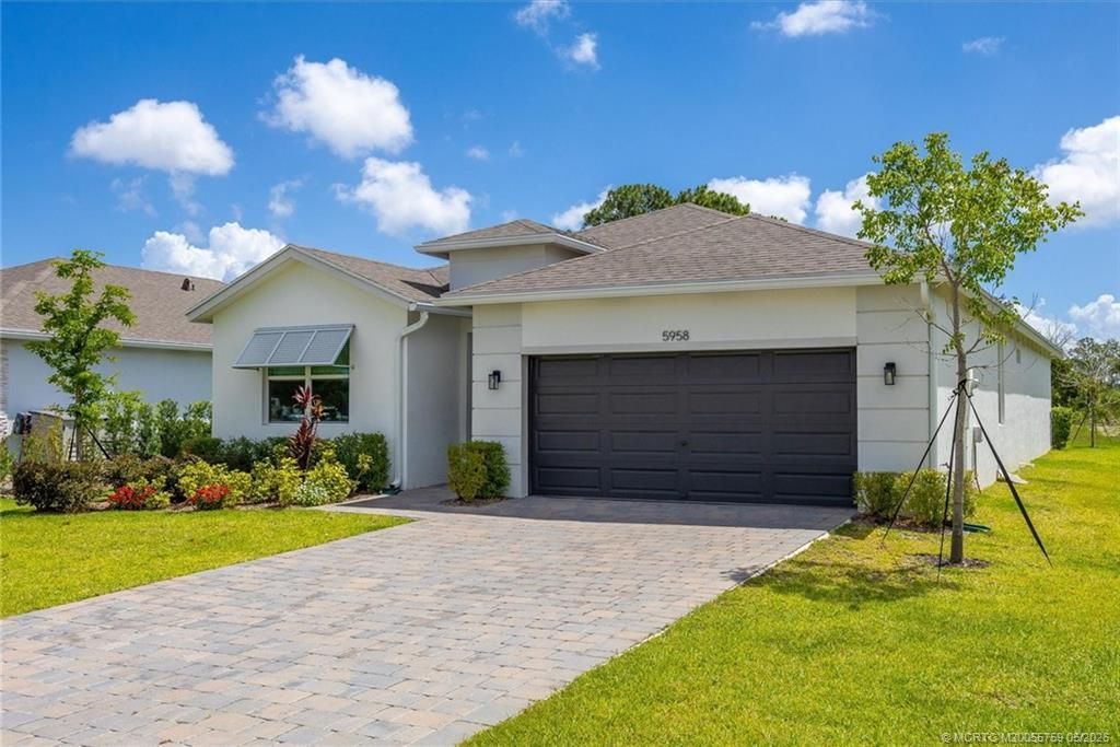 5958 SE Sky Blue Circle, Stuart, FL 34997 Photo