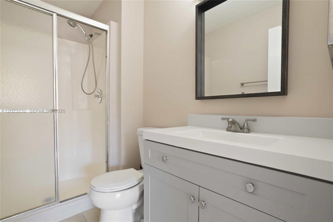 3633 NW 99th Ter, Unit 7B, Sunrise, FL 33351 Photo