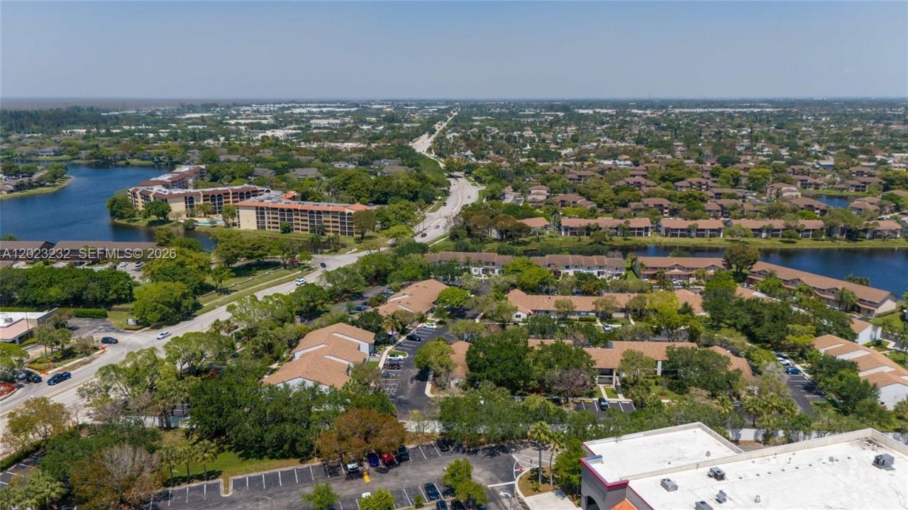 3633 NW 99th Ter, Unit 7B, Sunrise, FL 33351 Photo