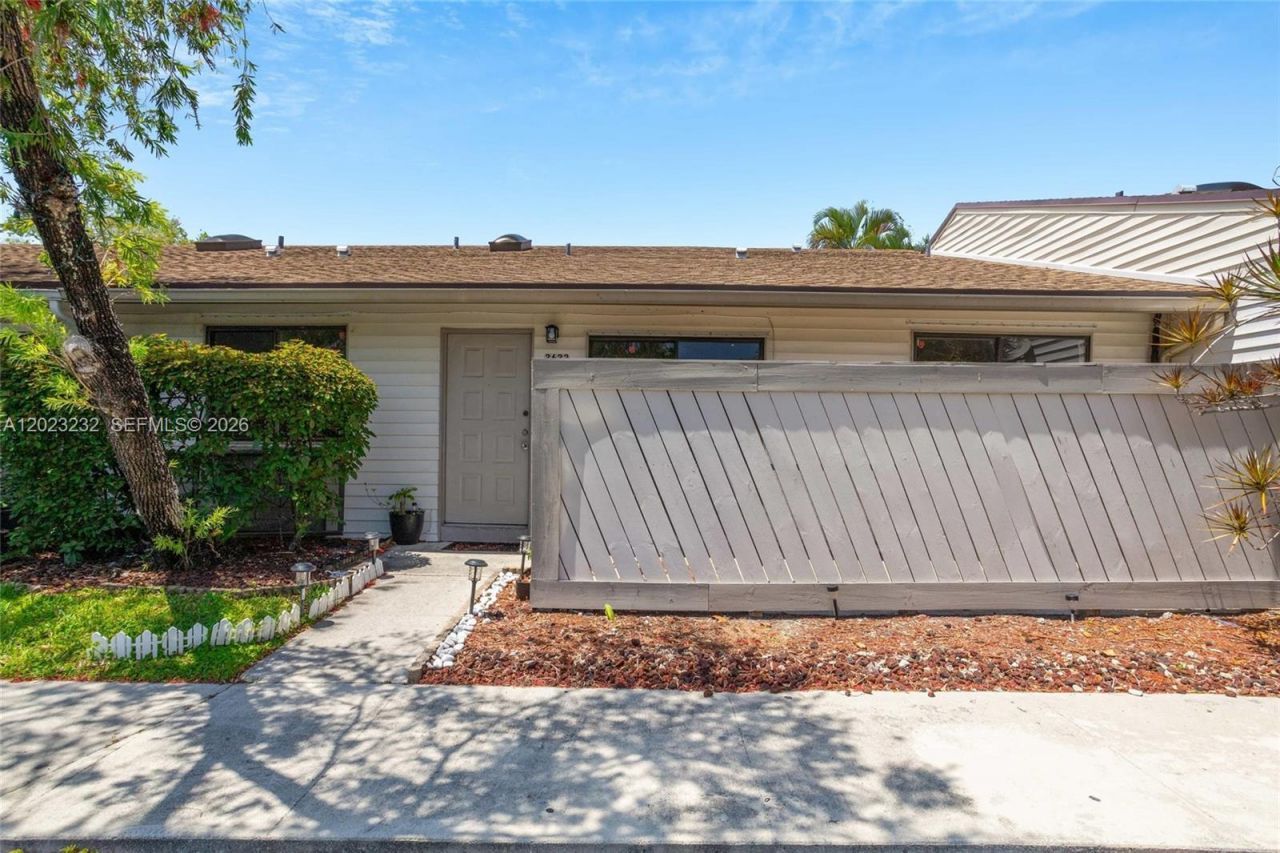 3633 NW 99th Ter, Unit 7B, Sunrise, FL 33351 Photo