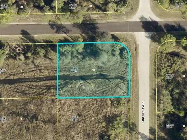326 Lanford Ave. , Lehigh Acres, FL 33974