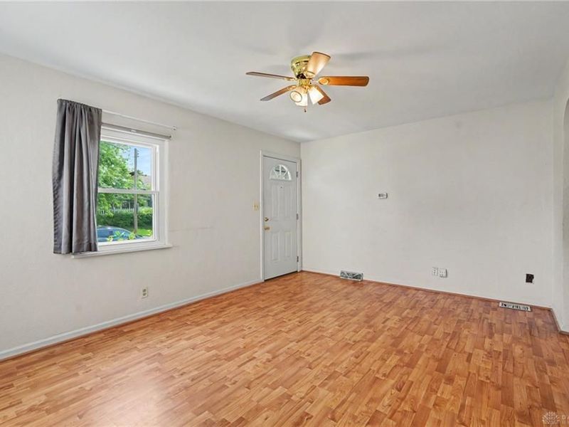 1663 Pershing Boulevard, Dayton, OH 45410 Photo 5
